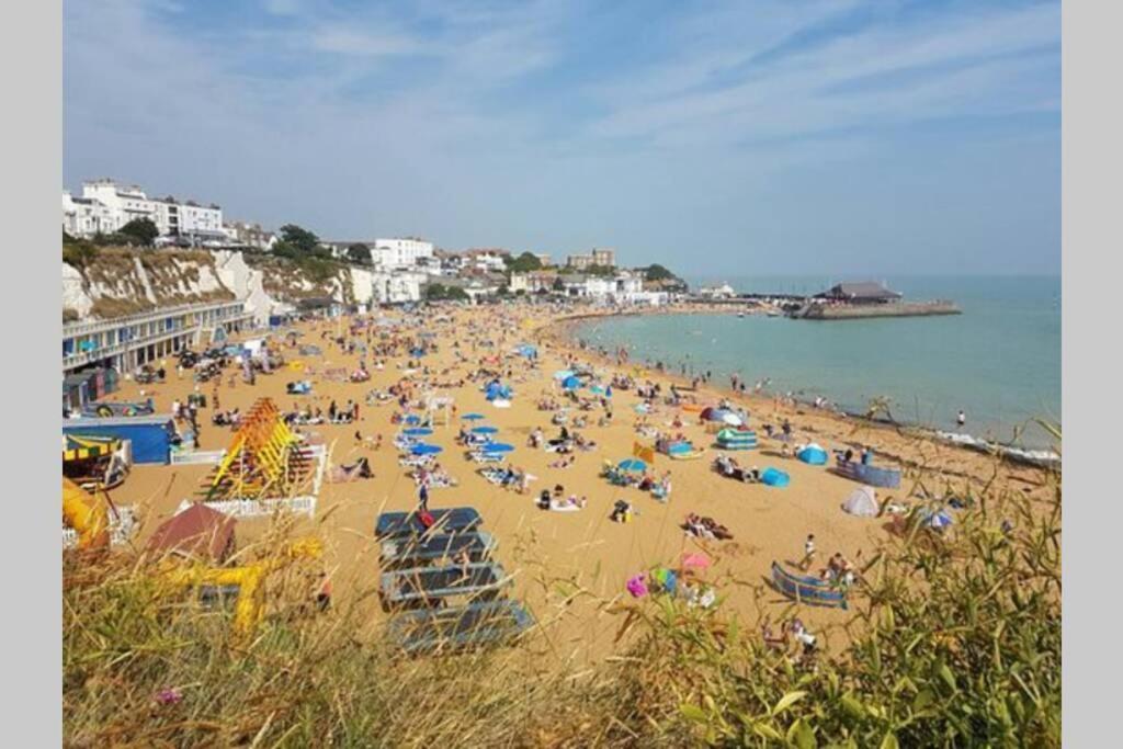 Stylish Holiday Let In Central Broadstairs Apartment Ngoại thất bức ảnh